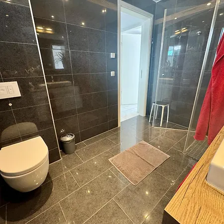Aquamarin Ostseetraumsuite 12 公寓 *